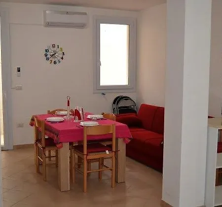 Casa Lu Pinu * Торре-Лапилло